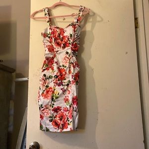 Cache’ silk like dress